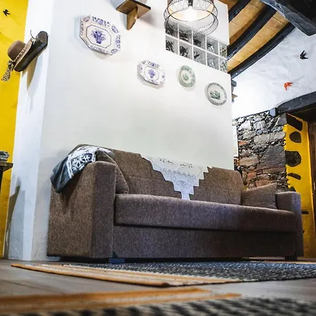 Montanhas Do Xisto - Casa Da Eira Holiday home *